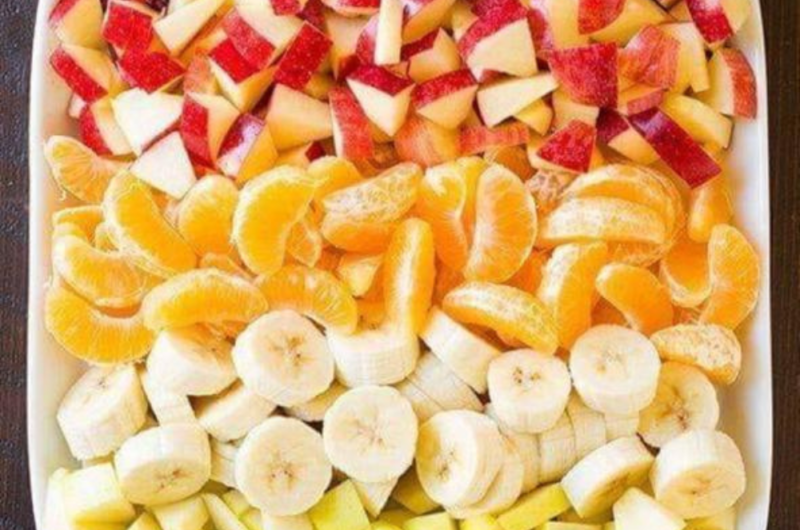 Fresh fruit platter